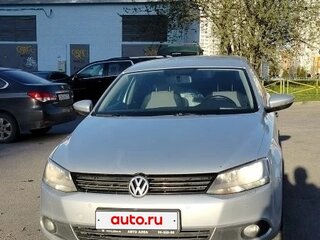 2011 Volkswagen Jetta VI, серебристый, 750000 рублей, вид 2