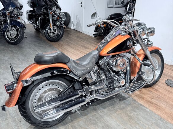 2008 Harley-Davidson Fat Boy, оранжевый, 1099000 рублей - вид 5