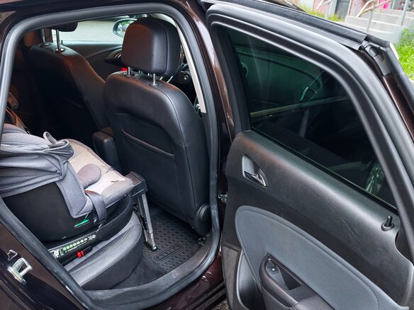 2013 Opel Astra J Рестайлинг, коричневый, 825000 рублей - вид 19