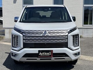 2022 Mitsubishi Delica D:5 I Рестайлинг, белый, 2700007 рублей, вид 2