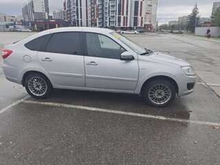 2015 Lada (ВАЗ) Granta I, серебристый, 520000 рублей, вид 4