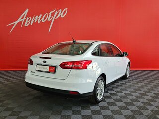 2018 Ford Focus III Рестайлинг, белый, 1295000 рублей, вид 5