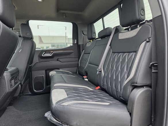 2026 Chevrolet Silverado ZR2 IV (T1XX) Рестайлинг, чёрный, 11600000 рублей - вид 23