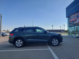 2020 Skoda Kodiaq I, зелёный, 3300000 рублей, вид 3