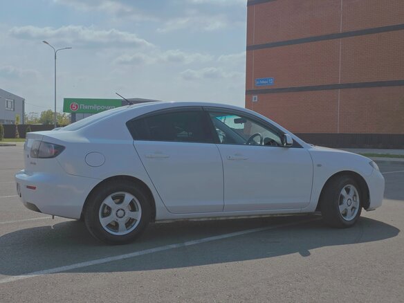 2009 Mazda Axela I, белый, 580000 рублей - вид 5