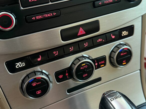 2012 Volkswagen Passat B7, чёрный - вид 18