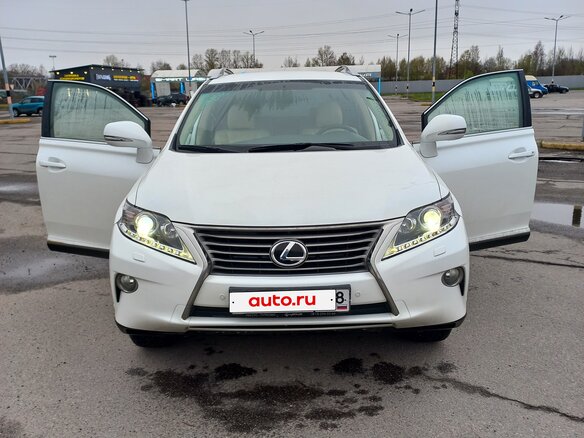 2013 Lexus RX 270 III Рестайлинг, белый, 2250000 рублей - вид 1