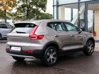 2021 Volvo XC40 I, серый, 2950000 рублей, вид 4