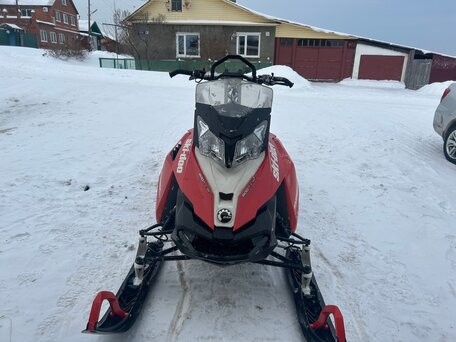 2014 BRP Ski-Doo Summit 800, красный, 600000 рублей, вид 2