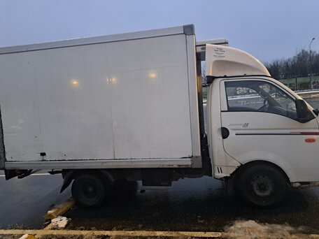 2012 Hyundai Porter II, белый, 900000 рублей, вид 1