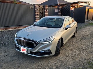 2022 Hongqi H5 I, бежевый, 1900000 рублей, вид 1