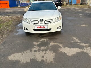 2010 Toyota Camry VI (XV40) Рестайлинг, белый, 1317000 рублей, вид 3