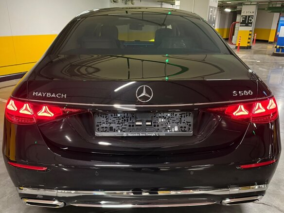 2026 Mercedes-Benz Maybach S-Класс 580 II (Z223) Рестайлинг, чёрный, 37120000 рублей - вид 3