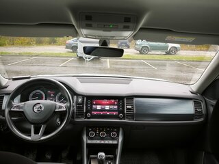 2018 Skoda Kodiaq I, белый, 2170000 рублей, вид 4