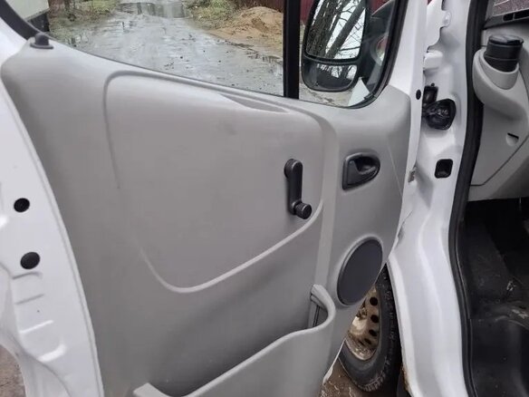 2005 Opel Vivaro, белый, 850000 рублей - вид 8