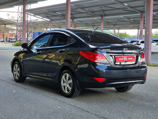 2013 Hyundai Solaris I, чёрный, 668900 рублей, вид 5