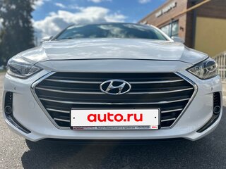 2018 Hyundai Elantra VI (AD), белый, 1750000 рублей, вид 1