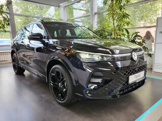 2026 Volkswagen Tiguan L Pro III (China Market), чёрный, 4998000 рублей, вид 3