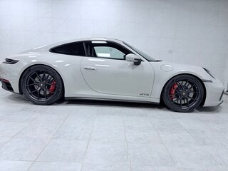 2021 Porsche 911 Carrera 4 GTS VIII (992), серый, 16799000 рублей, вид 4
