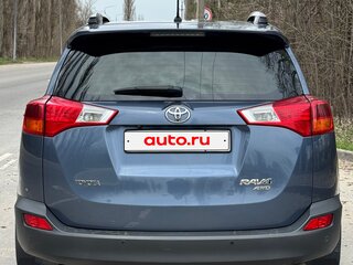 2014 Toyota RAV4 IV (XA40), серый, 1800000 рублей, вид 4