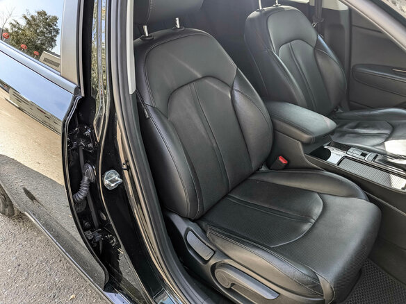 2019 Kia Optima IV Рестайлинг, чёрный, 1800000 рублей - вид 23