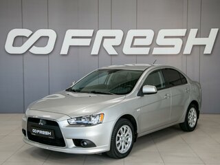 2013 Mitsubishi Lancer X Рестайлинг, серебристый, 990000 рублей, вид 3