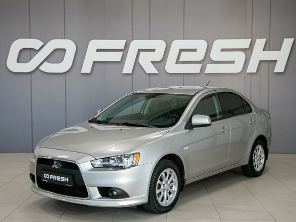 2013 Mitsubishi Lancer X Рестайлинг, серебристый, 990000 рублей - вид 2