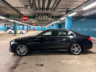 2018 Mercedes-Benz E-Класс 220 d V (W213, S213, C238), чёрный, 3360000 рублей, вид 3