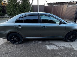 2007 Toyota Avensis II Рестайлинг, серый, 750000 рублей, вид 2