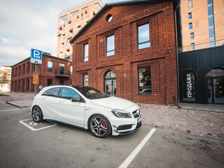 2014 Mercedes-Benz A-Класс AMG 45 AMG I (W176), белый, 2200000 рублей, вид 3