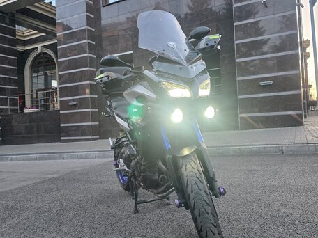 2015 Yamaha MT-09 Tracer (FJ-09), серый, 739000 рублей, вид 1