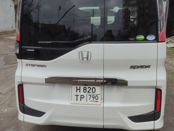 2020 Honda Stepwgn Spada V Рестайлинг, белый, 2830000 рублей - вид 4