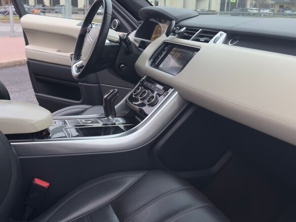 2013 Land Rover Range Rover Sport II, чёрный, 2300000 рублей - вид 3