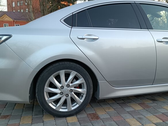 2010 Mazda 6 II (GH) Рестайлинг, серебристый, 850000 рублей - вид 12