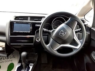 2018 Honda Fit III Рестайлинг, серый, 1300000 рублей, вид 2