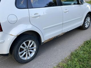 2008 Volkswagen Polo IV Рестайлинг, белый, 325000 рублей, вид 3
