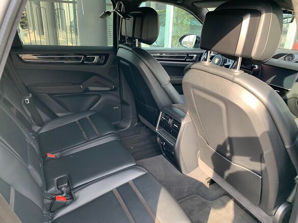 2021 Porsche Cayenne III, серый, 5900000 рублей - вид 19