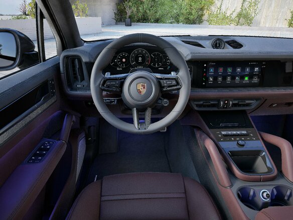 2026 Porsche Cayenne GTS III Рестайлинг, серый, 26882436 рублей - вид 10