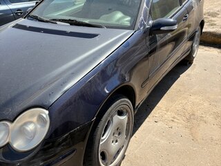 2001 Mercedes-Benz C-Класс 200 II (W203), синий, 260000 рублей, вид 2