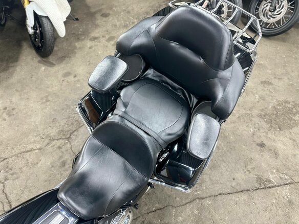 2017 Harley-Davidson Electra Glide, чёрный, 1690000 рублей - вид 23