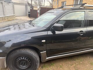 2007 Mitsubishi Outlander I, чёрный, 550000 рублей, вид 3