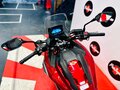 2017 Honda NC 750X, красный - вид 8