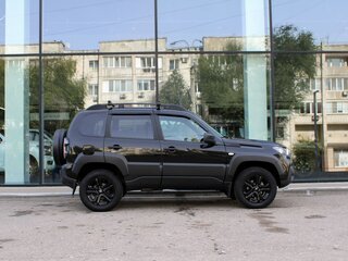 2023 Lada (ВАЗ) Niva Travel I, чёрный, 1115000 рублей, вид 4