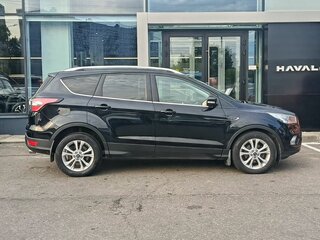 2017 Ford Kuga II Рестайлинг, чёрный, 1199000 рублей, вид 4