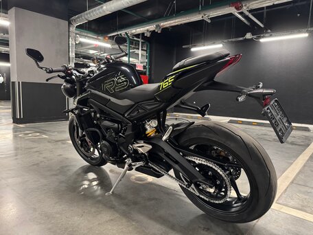 2024 Triumph Street Triple, чёрный, 1300000 рублей, вид 5