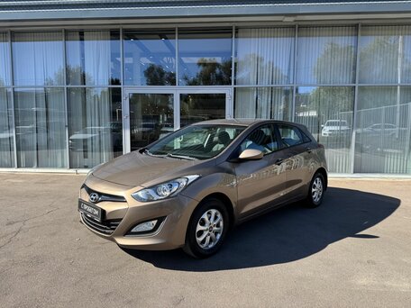 Hyundai i30 II