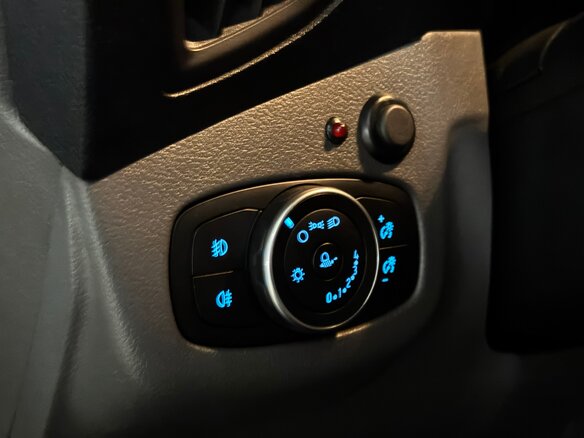 2019 Ford Transit Connect LWB II Рестайлинг, белый, 1900000 рублей - вид 18