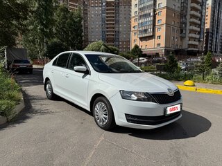 2017 Skoda Rapid I Рестайлинг, белый, 640000 рублей, вид 2
