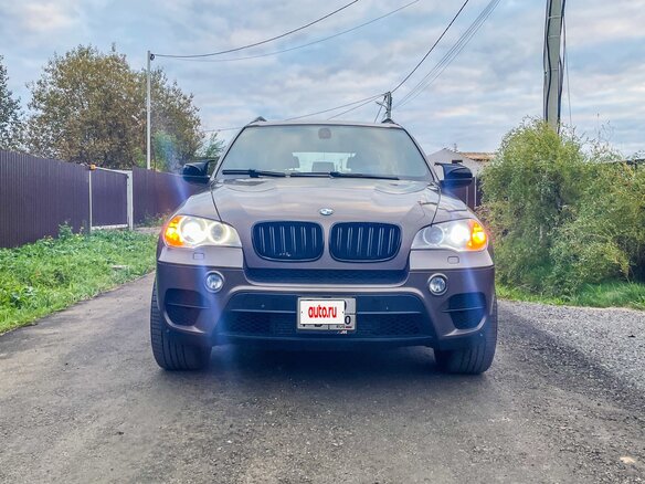 2012 BMW X5 35i II (E70) Рестайлинг, коричневый, 2200000 рублей - вид 13