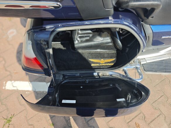 2007 Honda GL 1800 Gold Wing, синий, 900000 рублей - вид 11